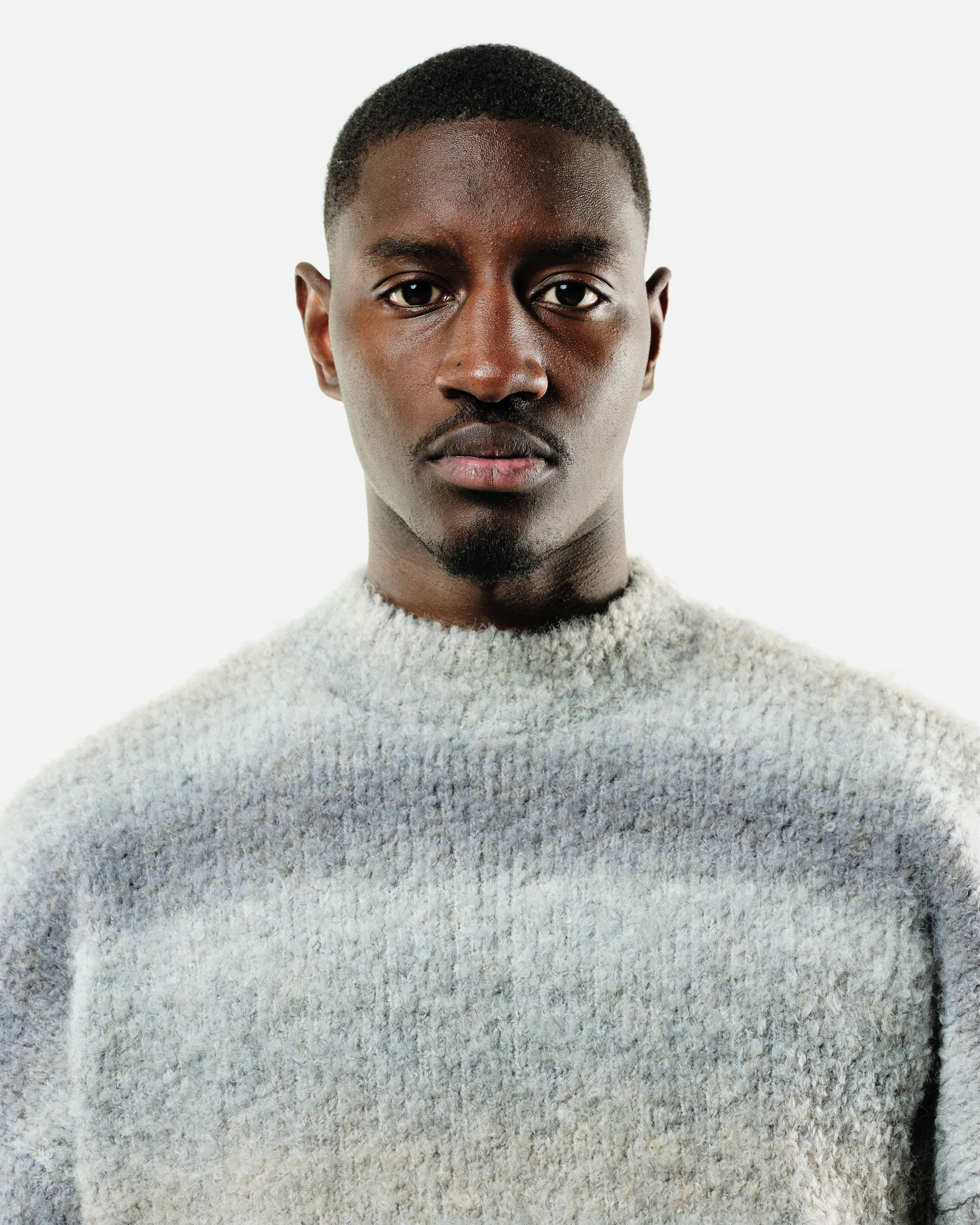 GRADIENT WOOL KNIT - GREY - Image 6