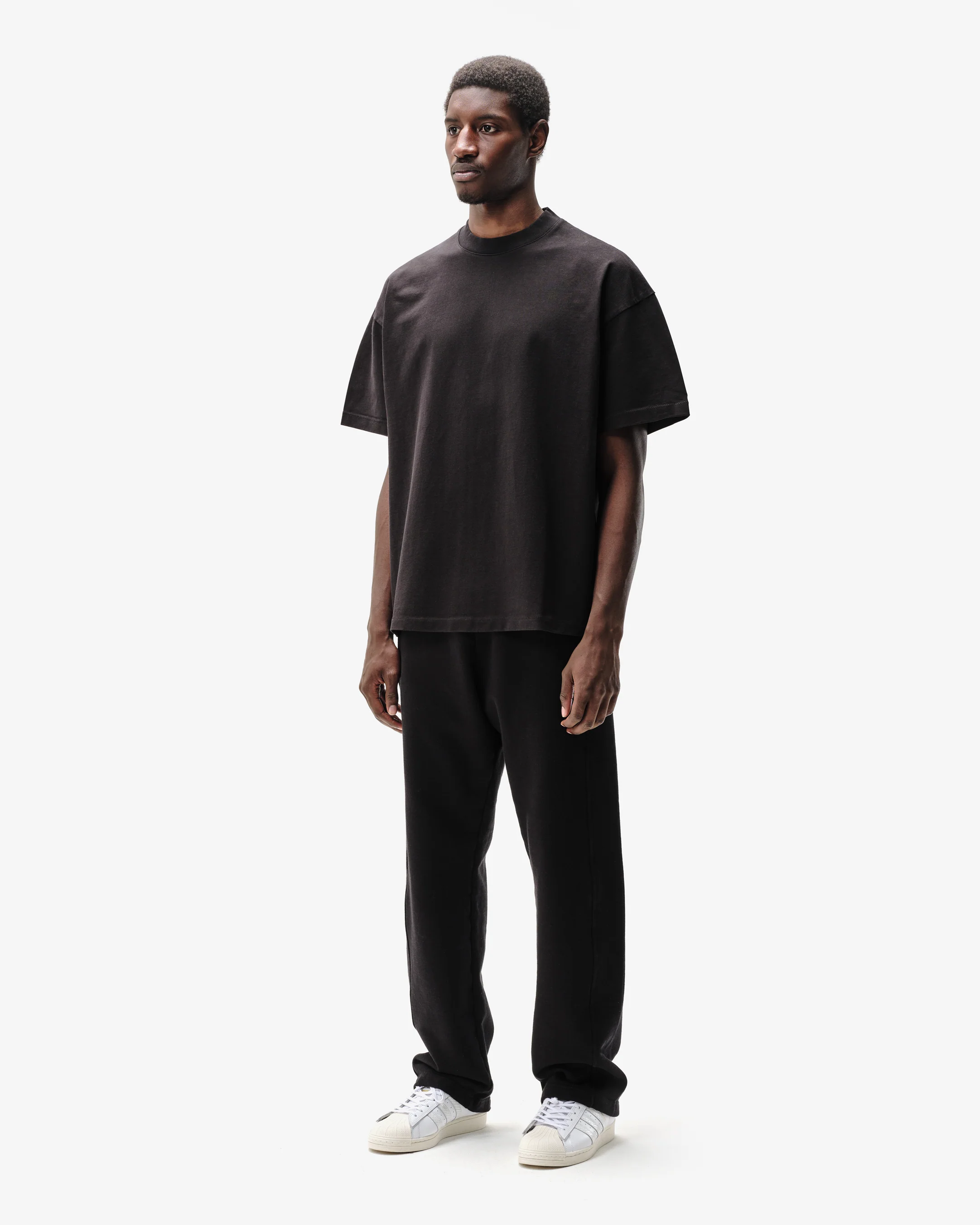 HEAVYWEIGHT VINTAGE T-SHIRT - BLACK - Image 6