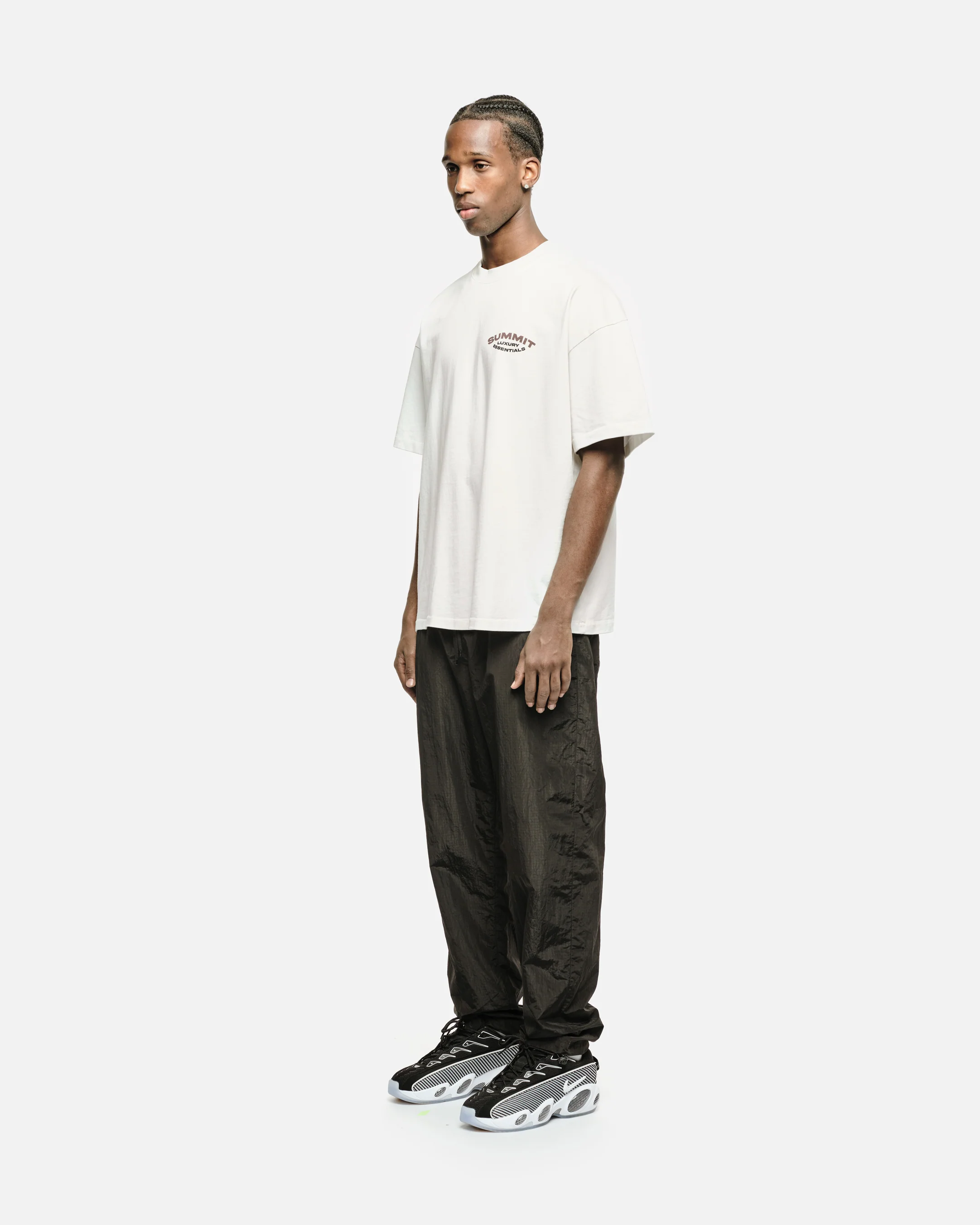 LUXURY ESSENTIALS T-SHIRT - OFF WHITE - Image 4