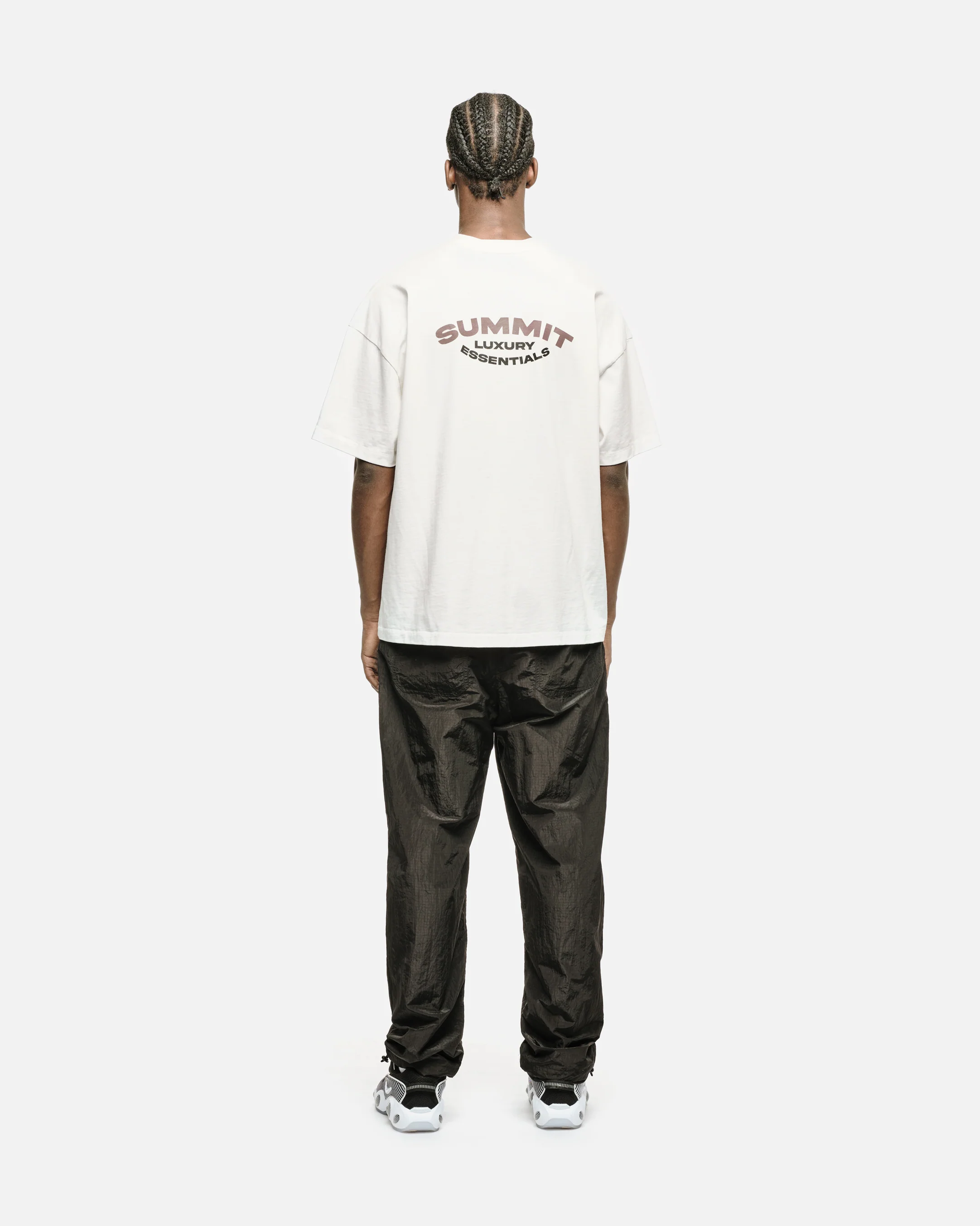 LUXURY ESSENTIALS T-SHIRT - OFF WHITE - Image 5