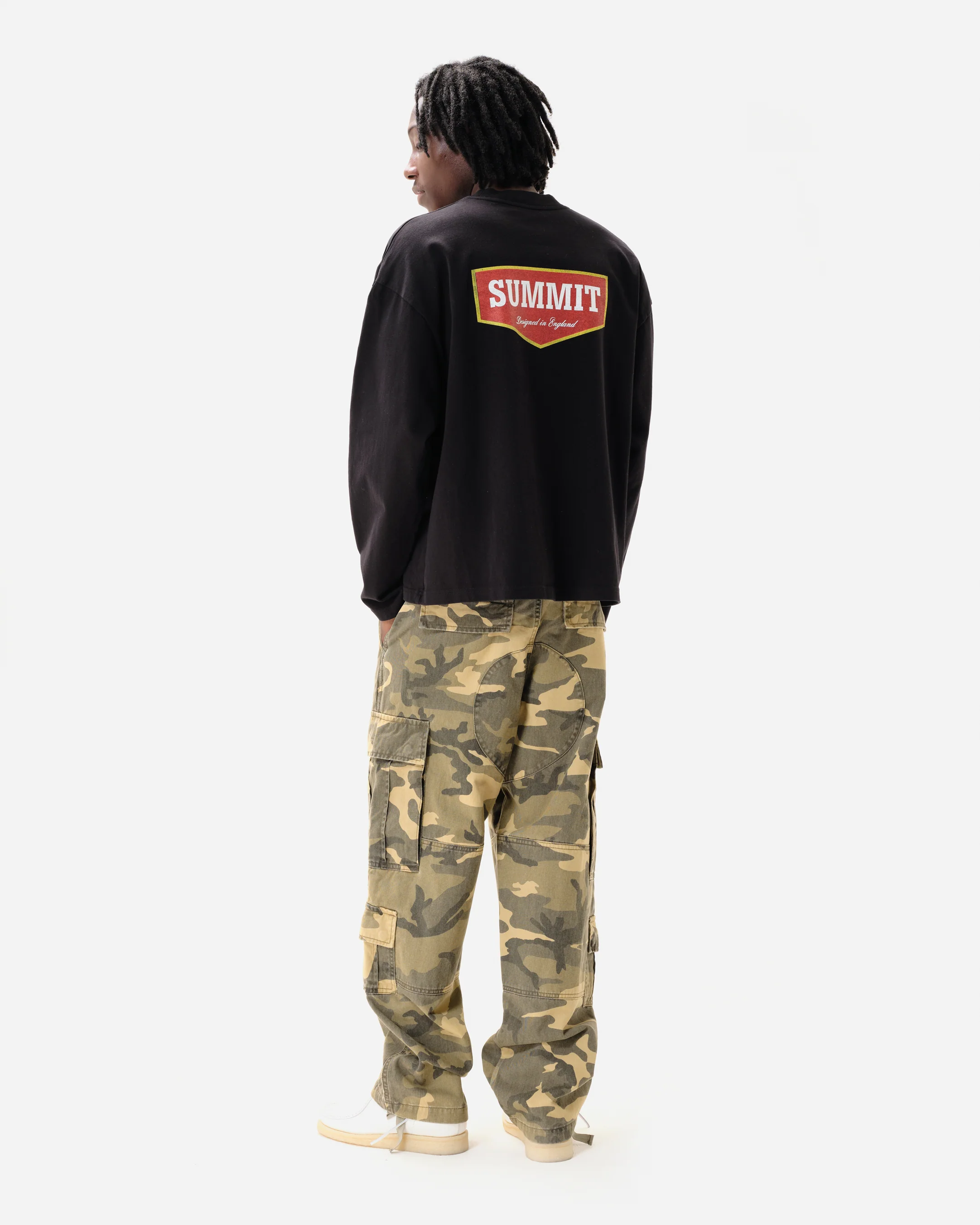 PATCH LOGO LONG SLEEVE T-SHIRT - BLACK - Image 8