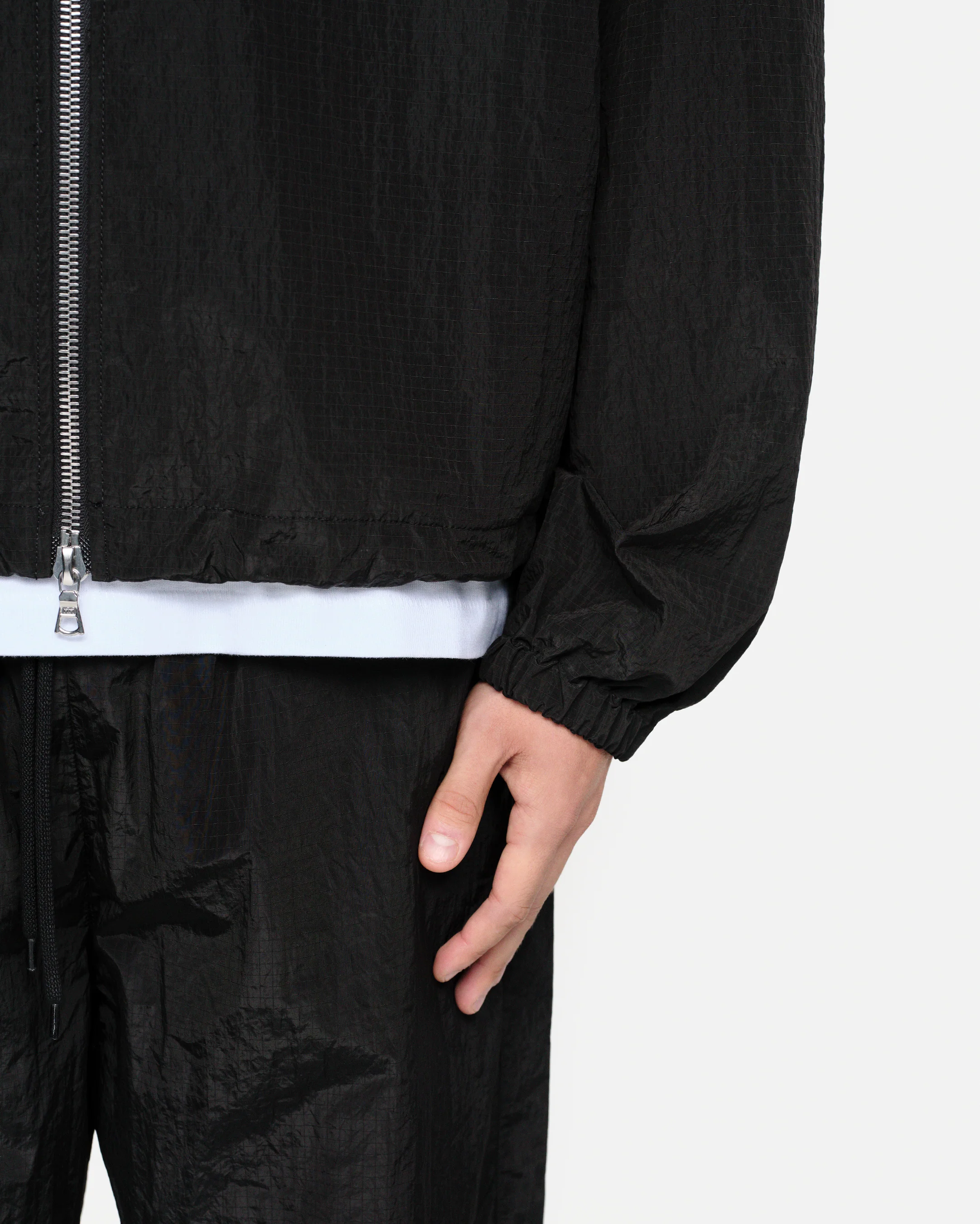 RIPSTOP WINDBREAKER - BLACK - Image 10